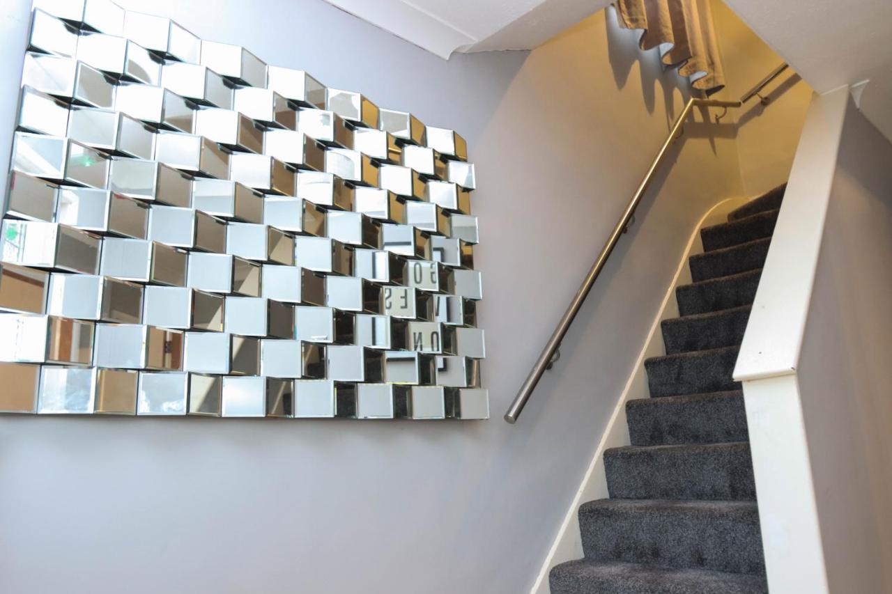 The Grey Haven Birmingham Villa Bagian luar foto